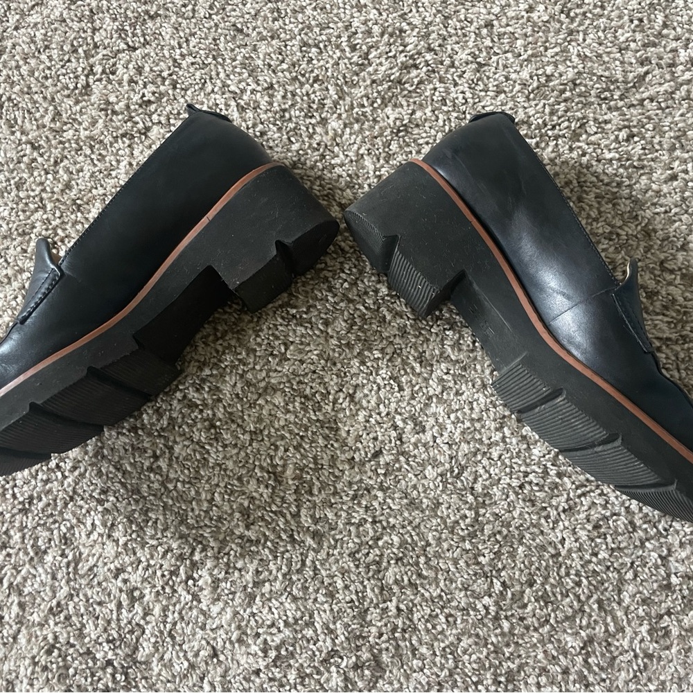 Naturalizer Black Chunky Sole Loafers